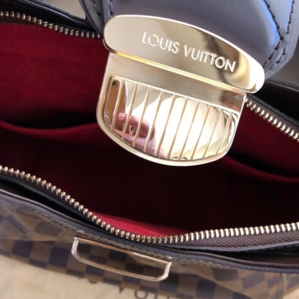 Louis Vuitton Authentic Sistina GM Damier Handbag